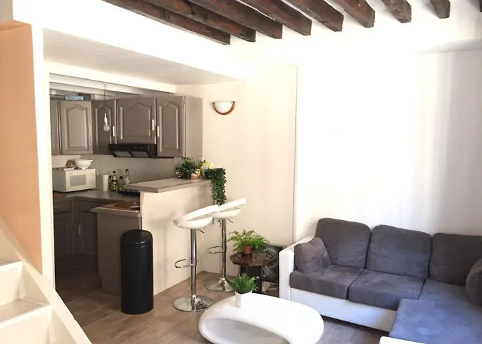 2 Pieces Republique & Canal X Apartman *